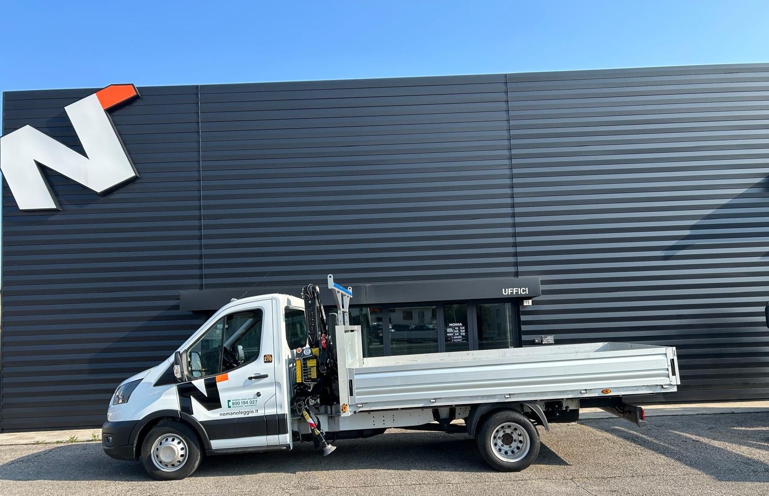 FORD GRU FASSI LATERALE